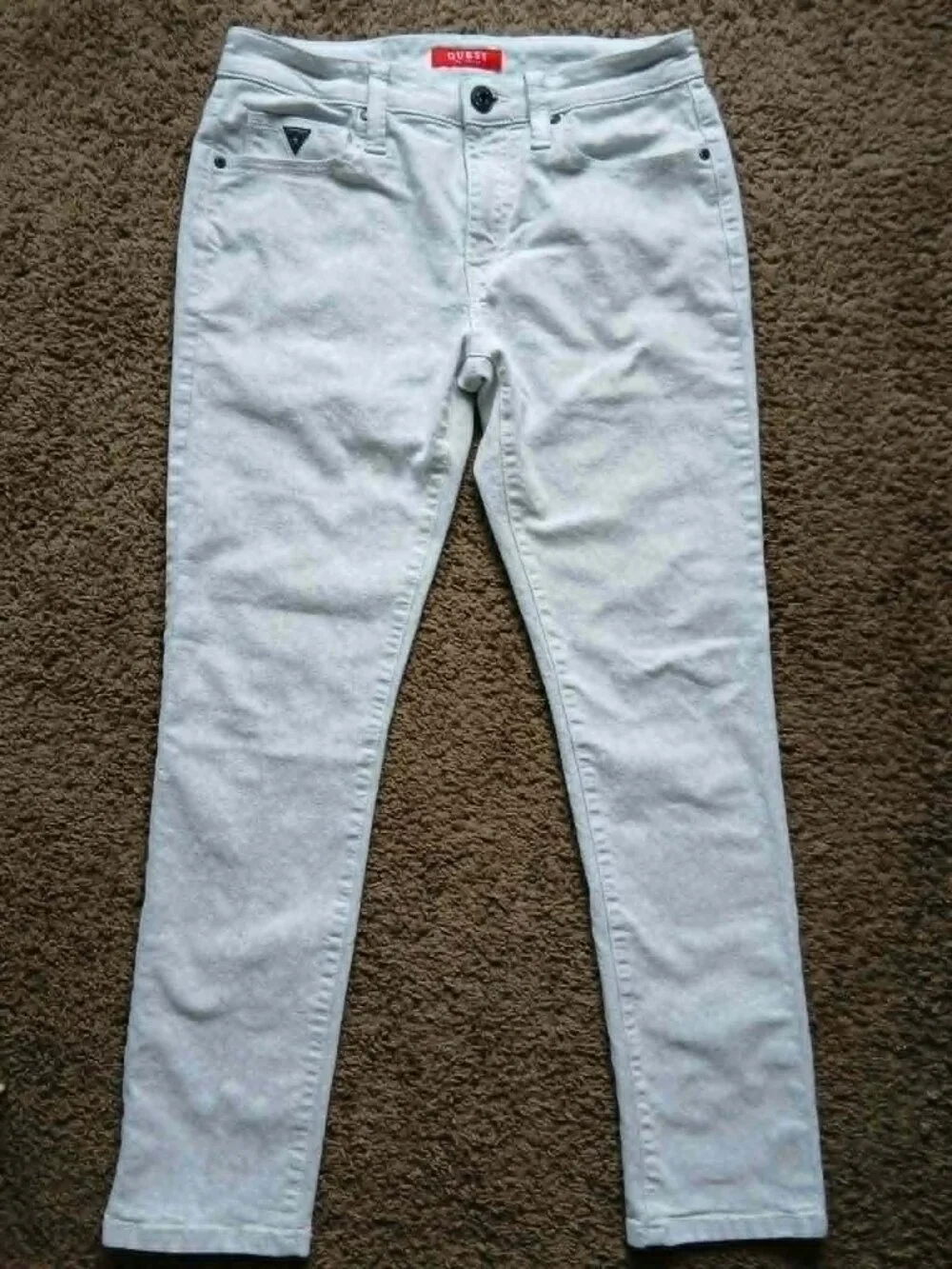Guess light grey